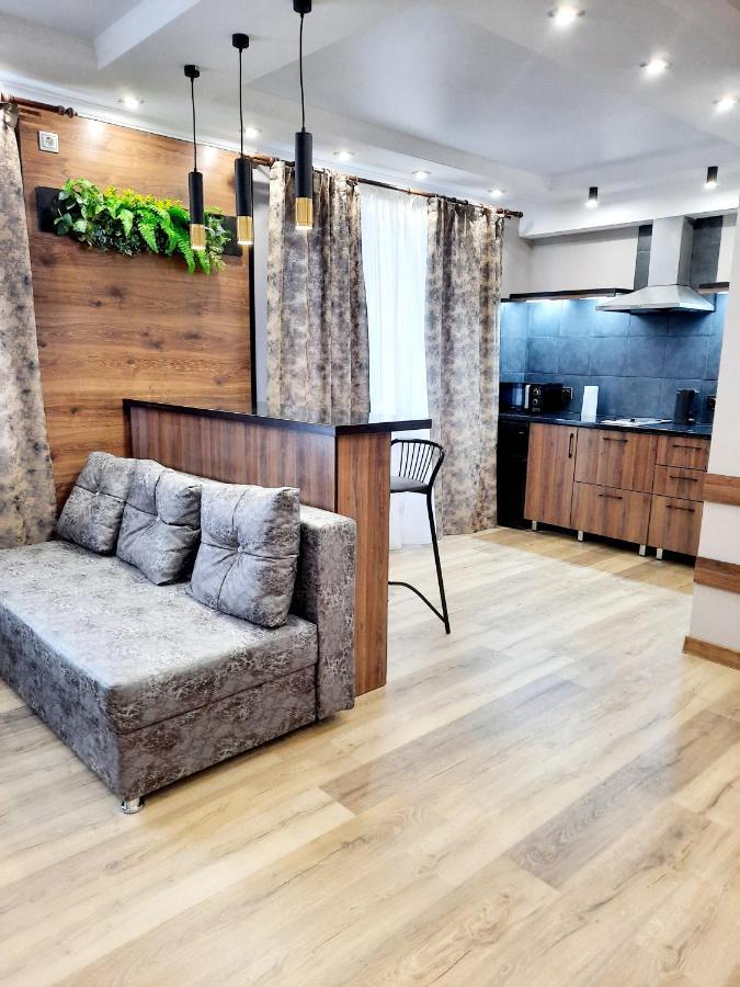 Исы Байзакова 133 Apartment พาฟโลดาร์ ภายนอก รูปภาพ