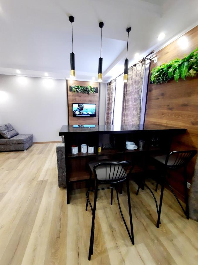 Исы Байзакова 133 Apartment พาฟโลดาร์ ภายนอก รูปภาพ